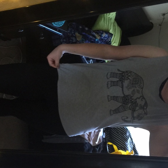 Tank top - Picture 2 of 2